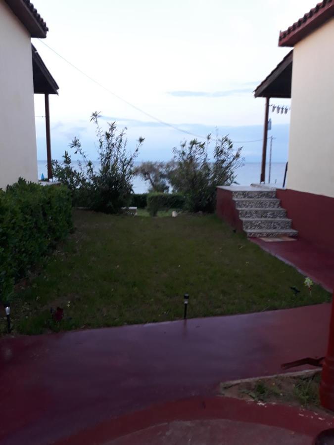 Kypseli Beach Bungalows מראה חיצוני תמונה