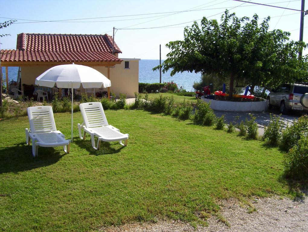 Kypseli Beach Bungalows מראה חיצוני תמונה